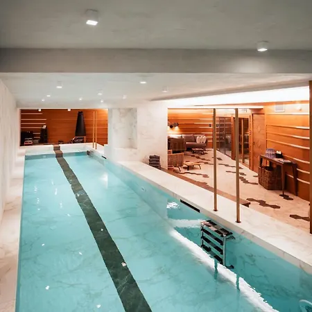 La Mourra Hotel 5*