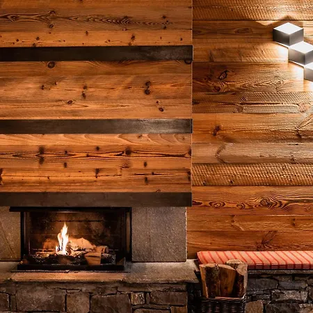 Hotel La Mourra Val-dʼIsère