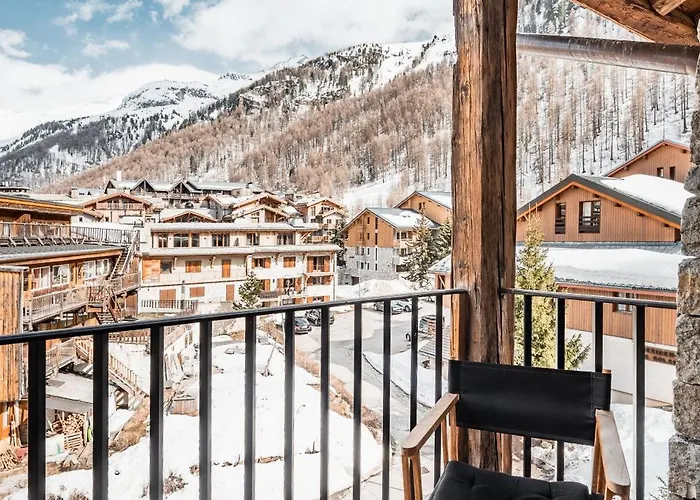 Hotel La Mourra Val-dʼIsère